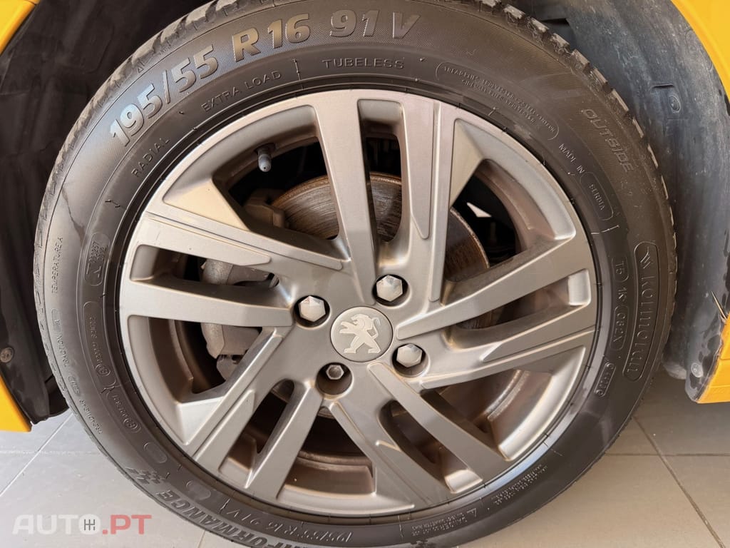 Peugeot 208 1.5 BlueHDi Active Pack