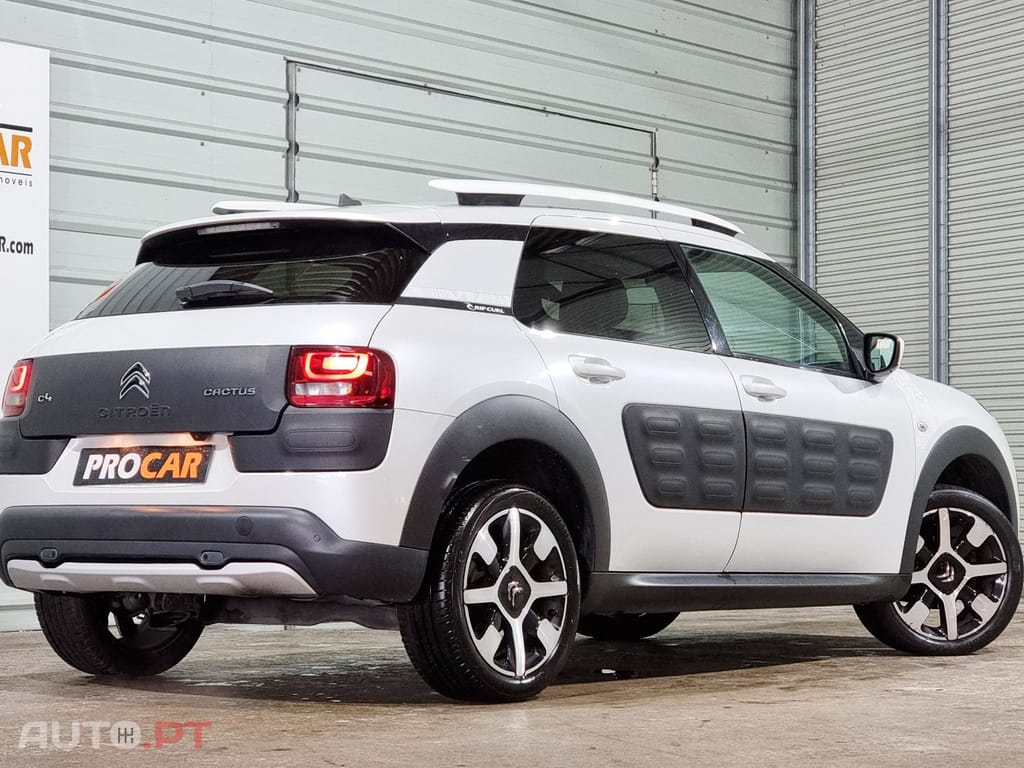 Citroen C4 Cactus 1.2 PureTech Shine EAT6