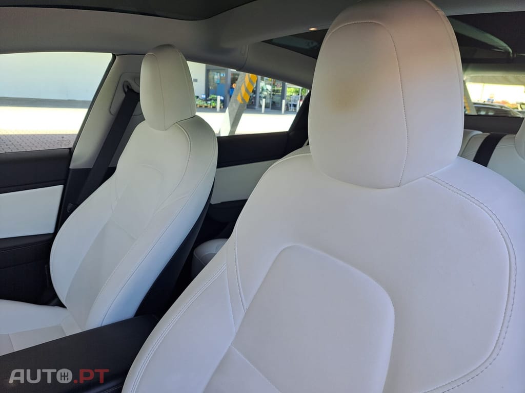 Tesla Model 3 Long-Range Dual Motor AWD