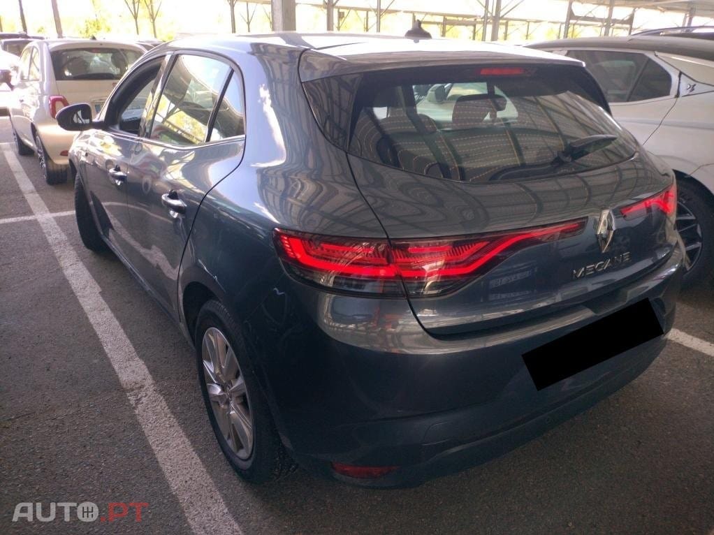 Renault Mégane 1.5 Blue dCi Intens EDC