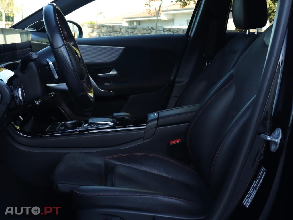 Mercedes-Benz A 250 e 8G-DCT AMG Line