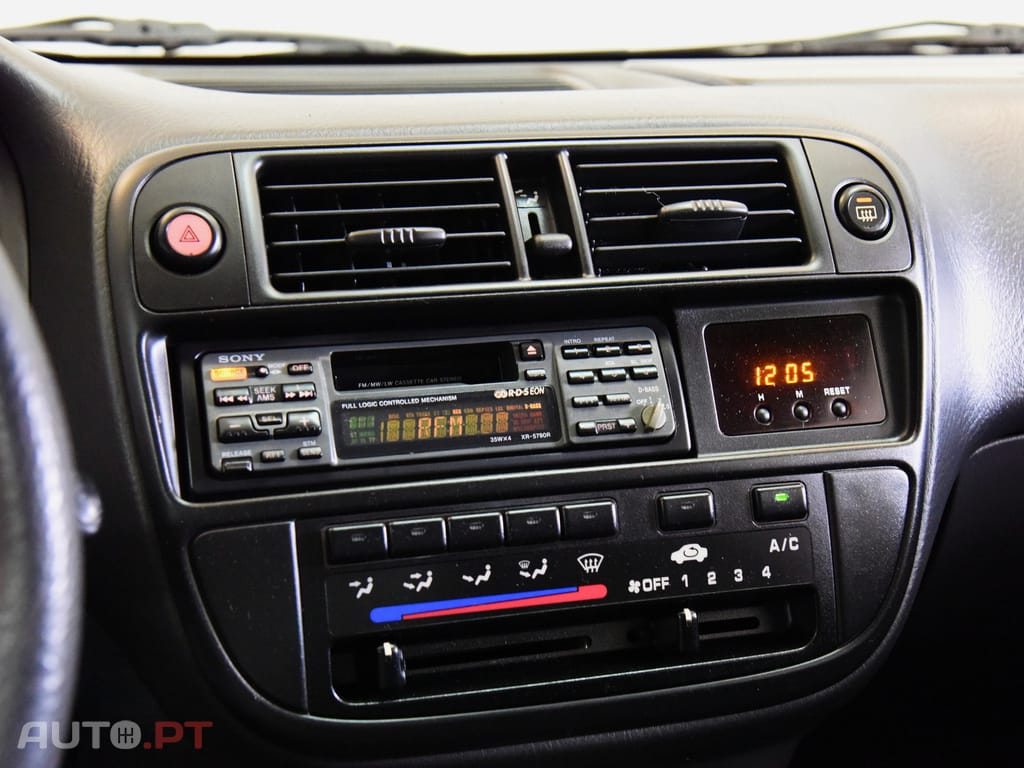 Honda Civic 1.4i S