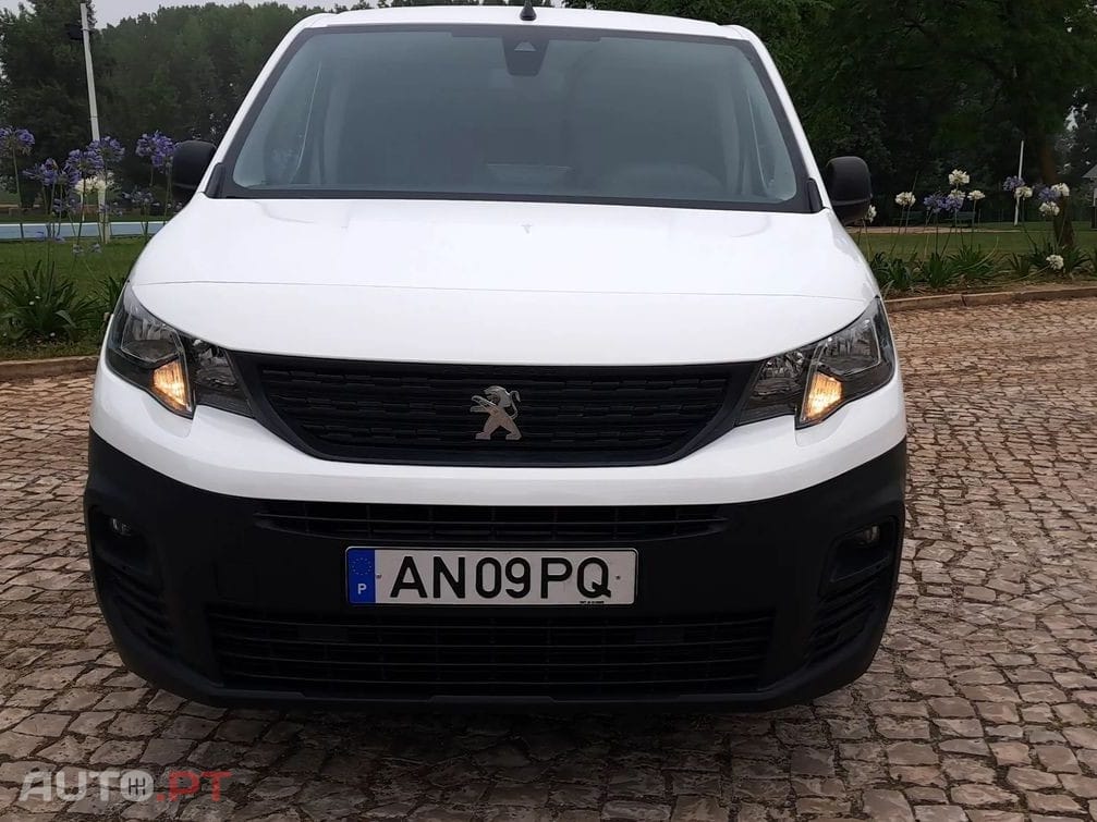 Peugeot Partner 1.5 BlueHDi Premium Standard