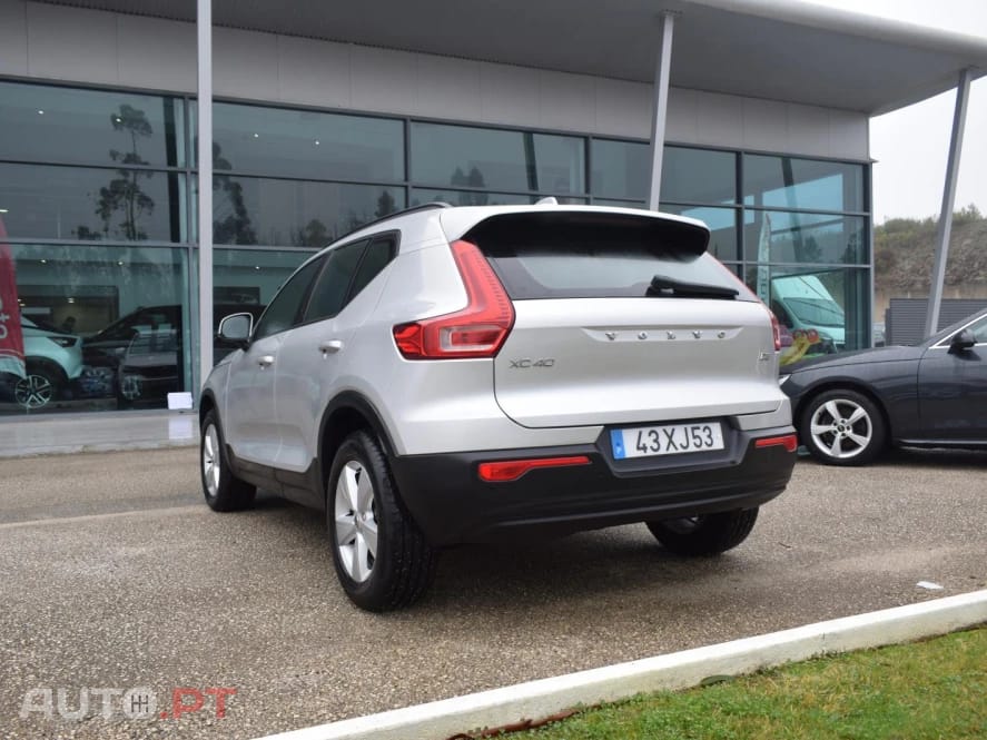 Volvo XC40 2.0 D3 Momentum