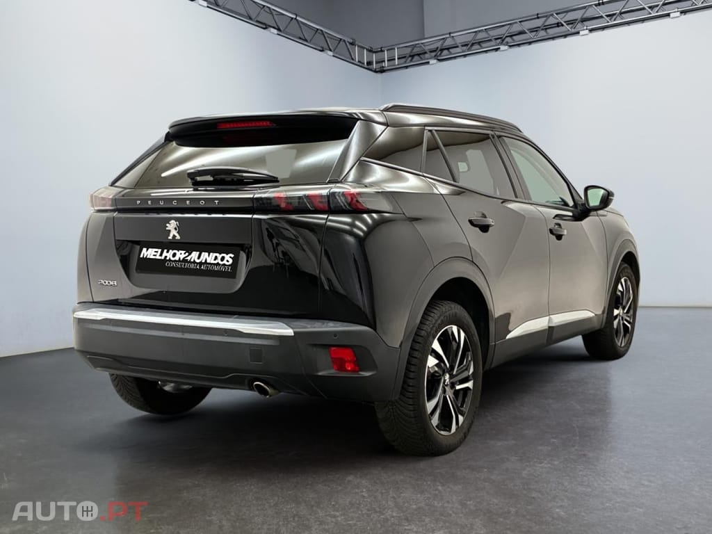 Peugeot 2008 1.5 BlueHDi Allure Pack