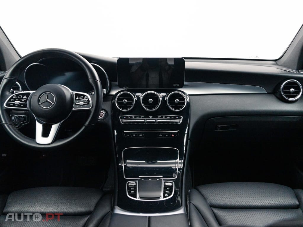 Mercedes-Benz GLC 300 e Coupé 4Matic