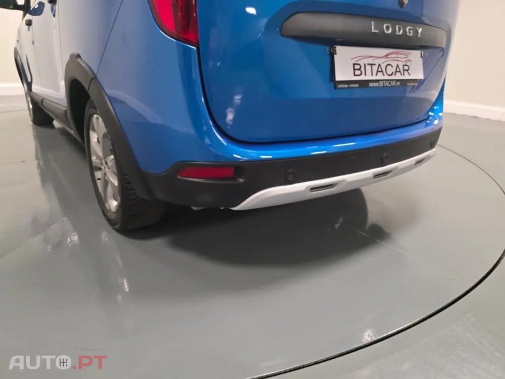 Dacia Lodgy 1.5 dCi Stepway 7L