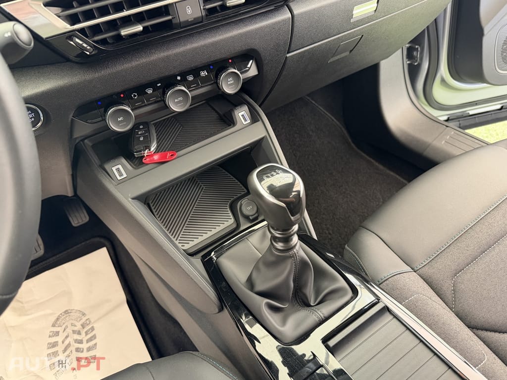 Citroen C4 1.2 PureTech Shine
