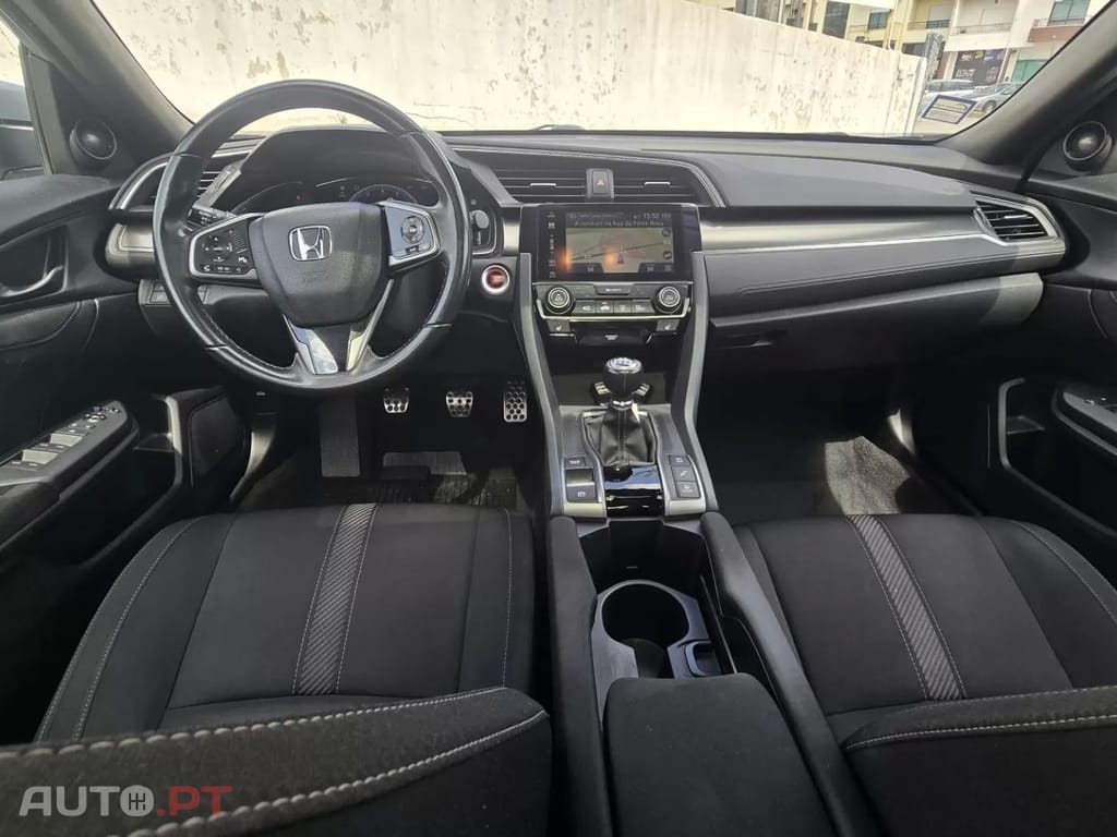 Honda Civic 1.0 i-VTEC Executive