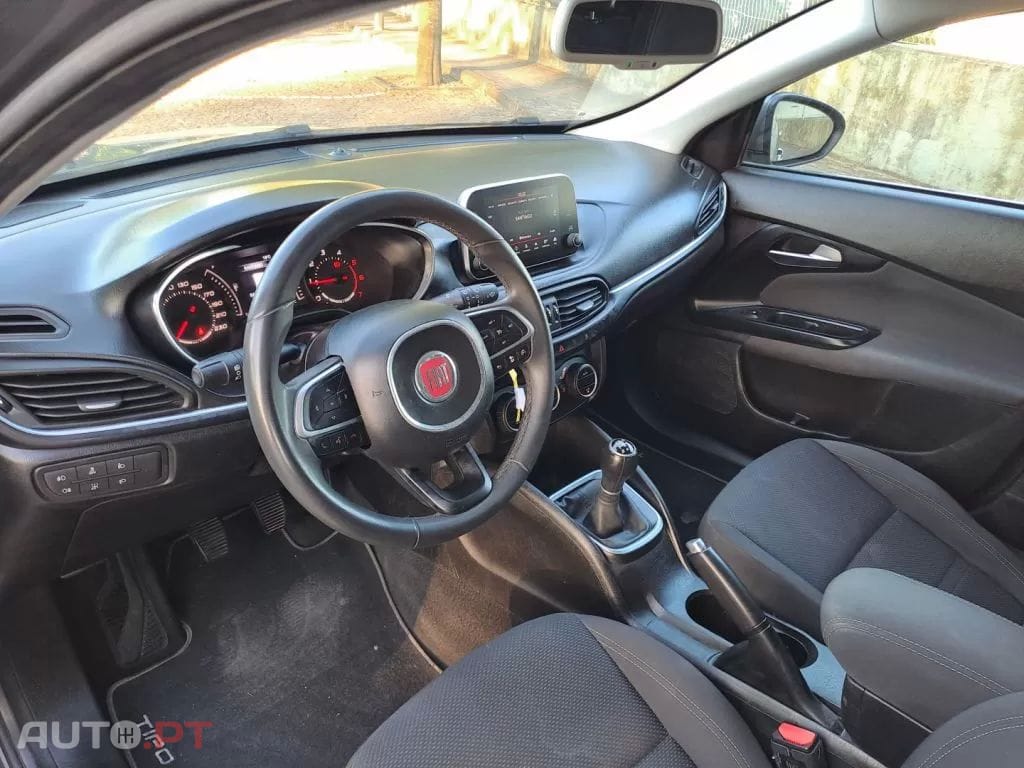 Fiat Tipo 1.3 M-Jet Lounge J17