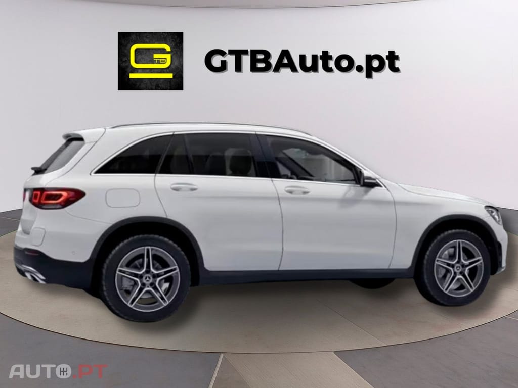 Mercedes-Benz GLC 300 de 4M AMG 