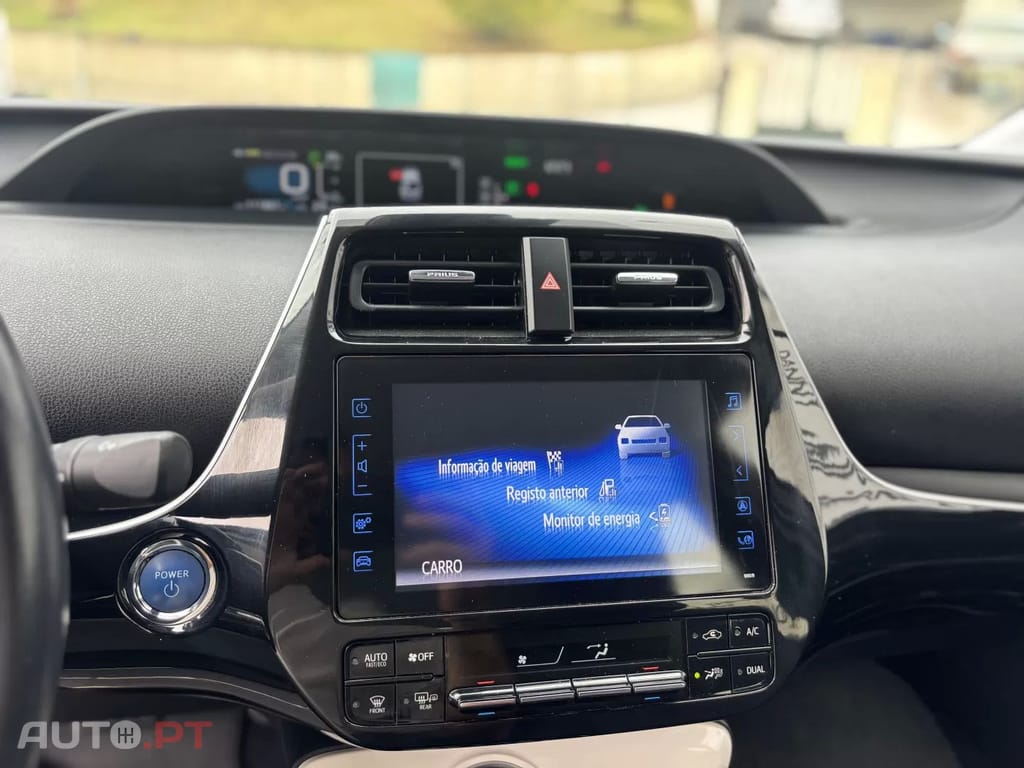 Toyota Prius 1.8 Premium