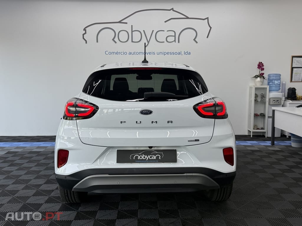 Ford Puma 1.0 EcoBoost MHEV Titanium Design