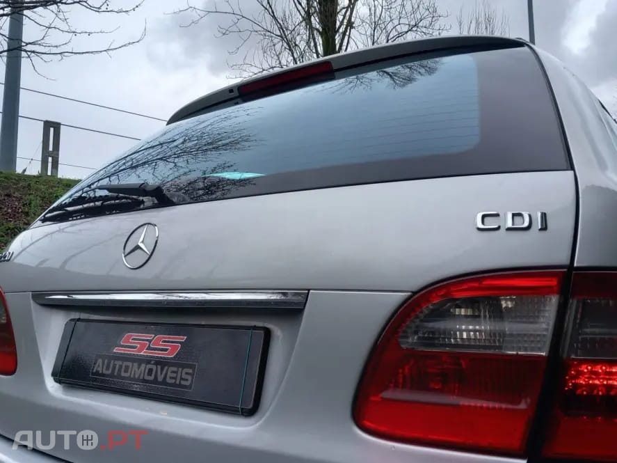 Mercedes-Benz E 220 CDi Avantgarde Aut.