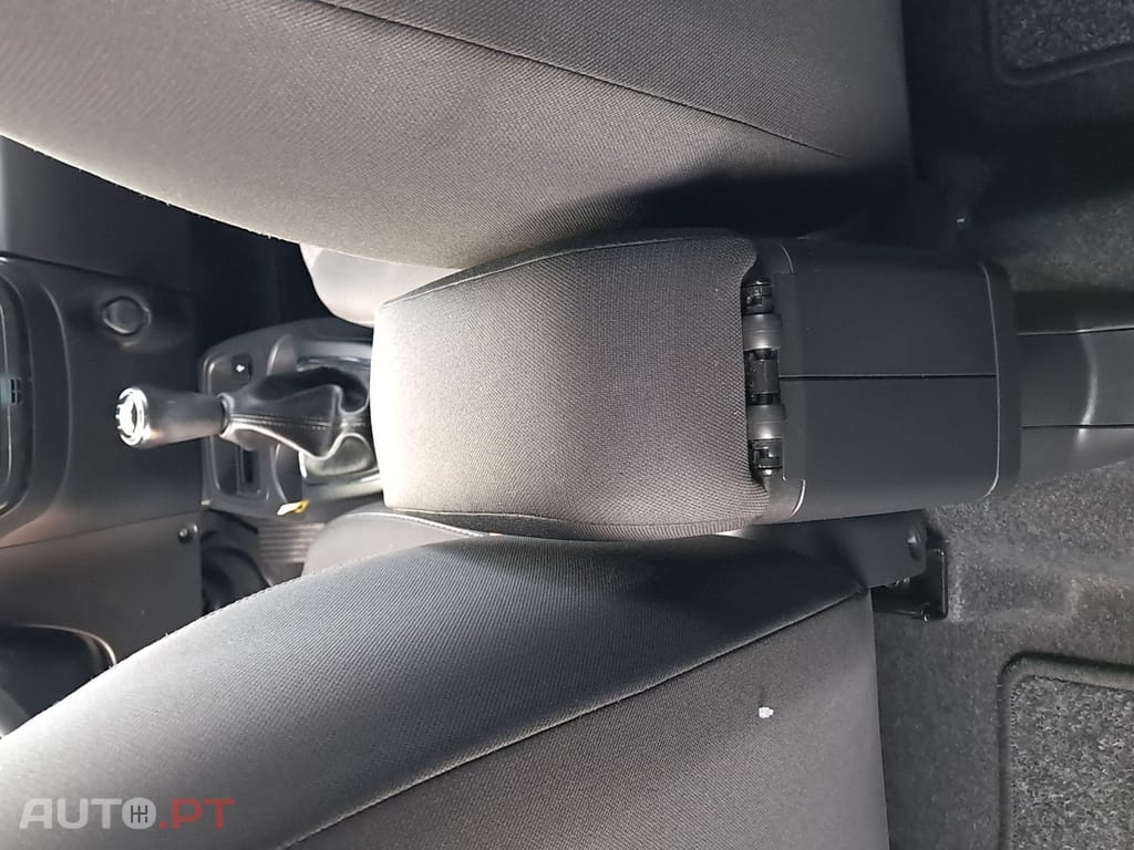 Mitsubishi Space Star 1.2 Intense Connect Edition