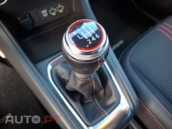 Renault Captur 1.0 TCe 90 RS Line