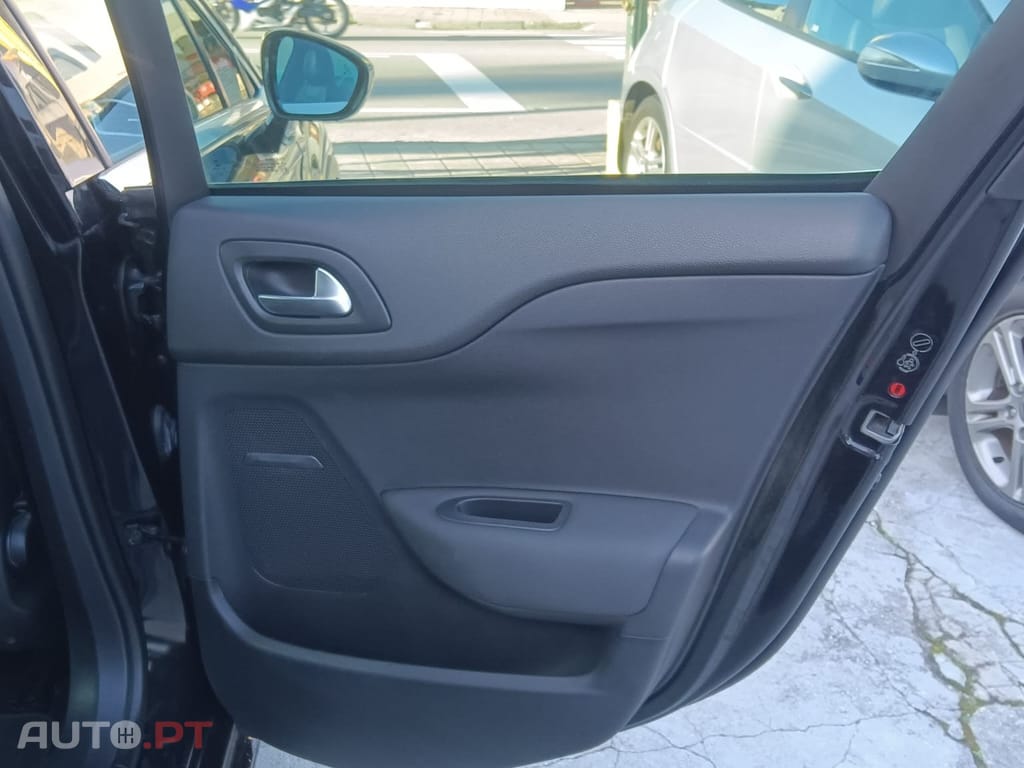 DS DS4 Crossback 1.6 BlueHDi So Chic J18 EAT6