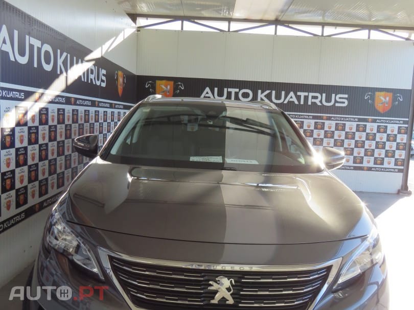 Peugeot 5008 1.5 BlueHDi Allure