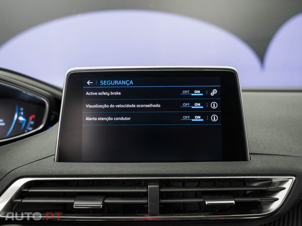 Peugeot 3008 1.5 BlueHDi Style