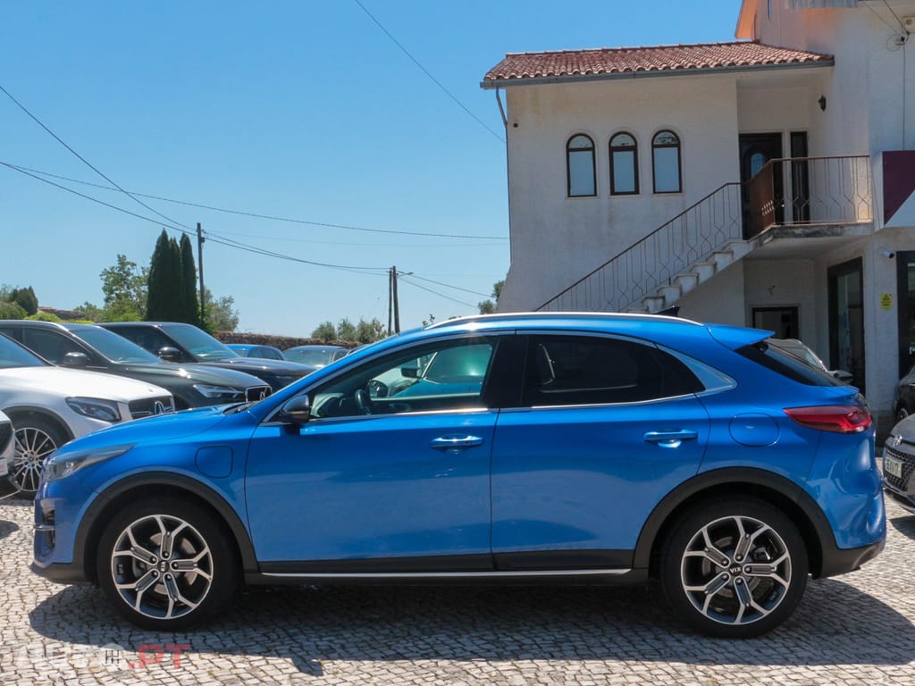 Kia Xceed 1.6 GDi PHEV First Edition+SRF