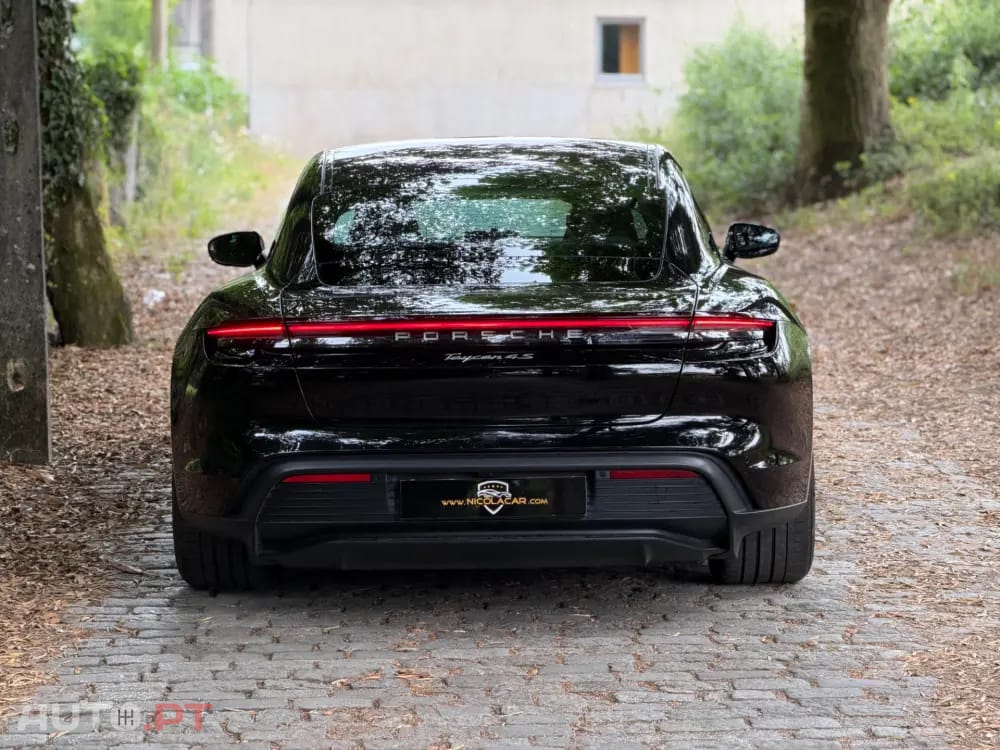 Porsche Taycan 4S Bateria Performance Plus