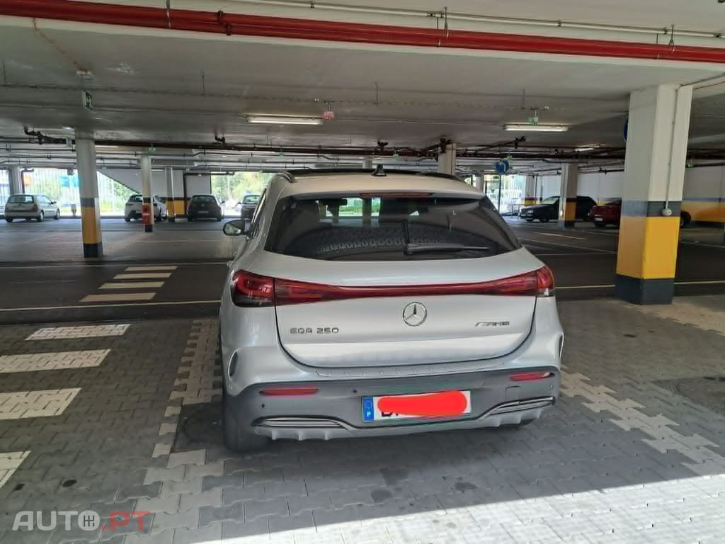 Mercedes-Benz EQA 250 AMG LINE