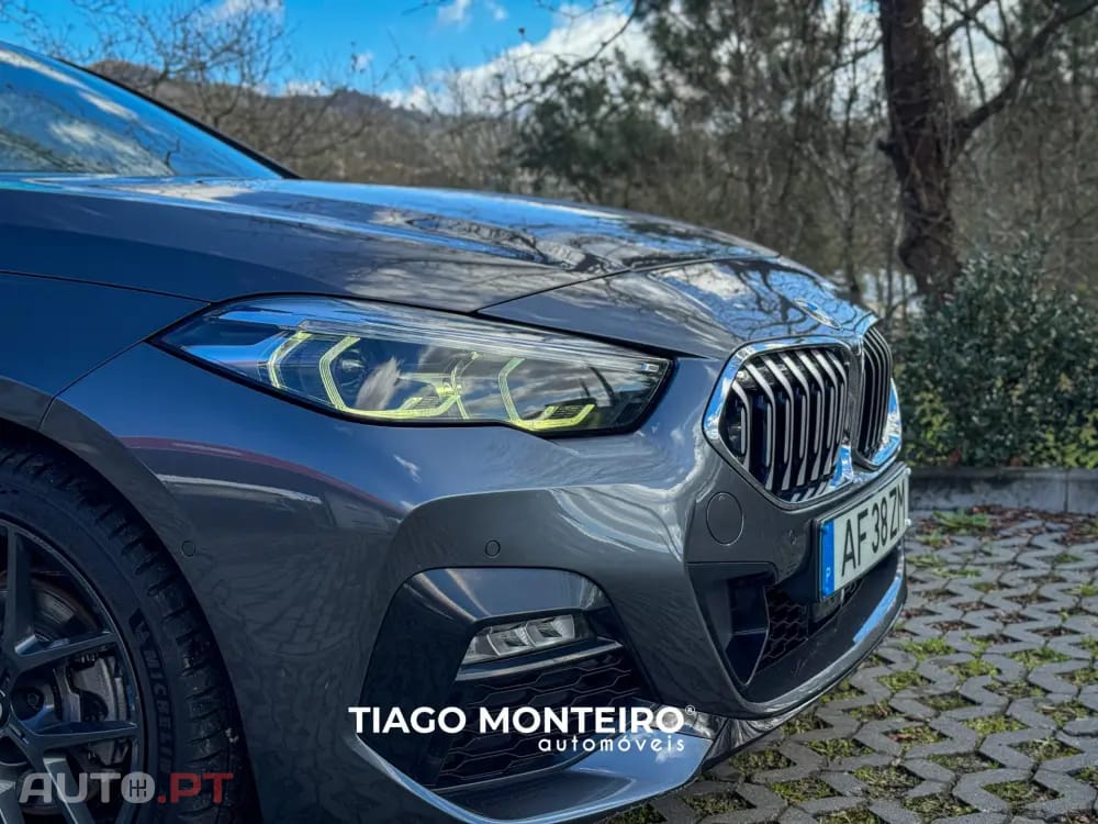 BMW 218 i Pack Desportivo M