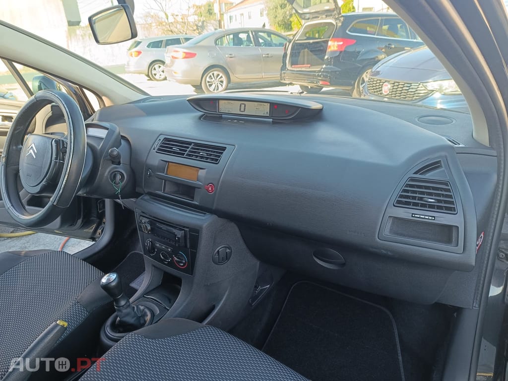 Citroen C4 1.6 HDi 110 SX Pack