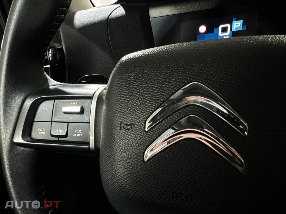 Citroen C4 PureTech 130 Stop&Start EAT8 MAX