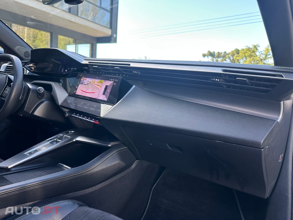 Peugeot 308 1.2 PureTech GT EAT8