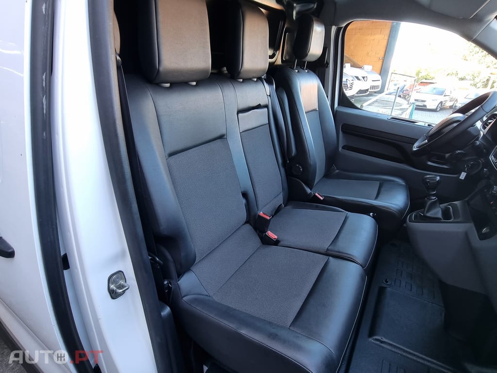 Peugeot Expert 1.6 BlueHDi L1H1 Premium Compact
