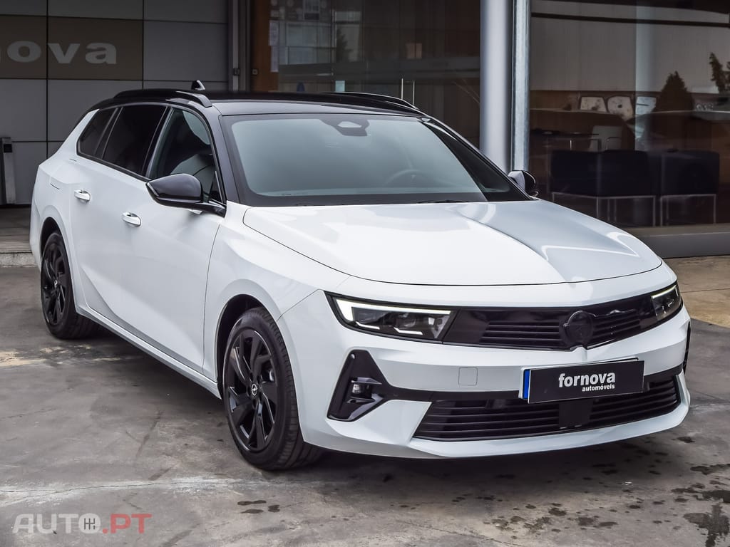 Opel Astra Sports Tourer 1.2 T Hybrid GS eDCT