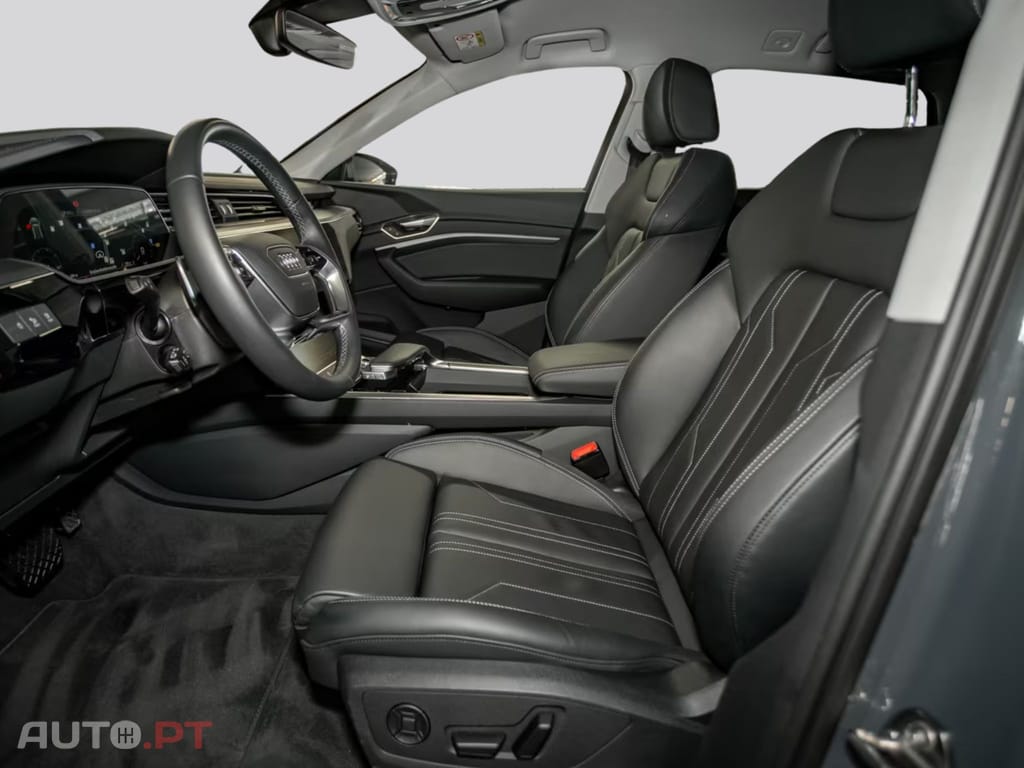 Audi Q8 e-tron Advanced 50 quattro 