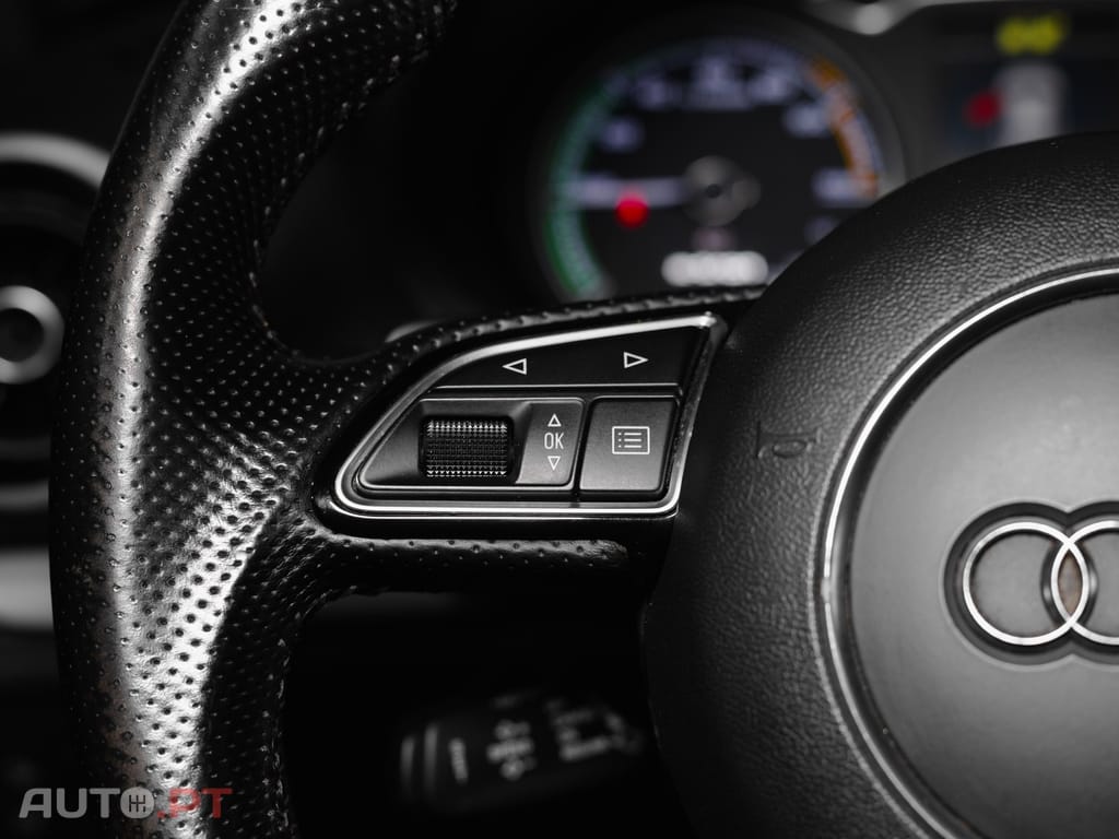 Audi A3 Sportback e-tron 1.4 TFSI S-line S tronic