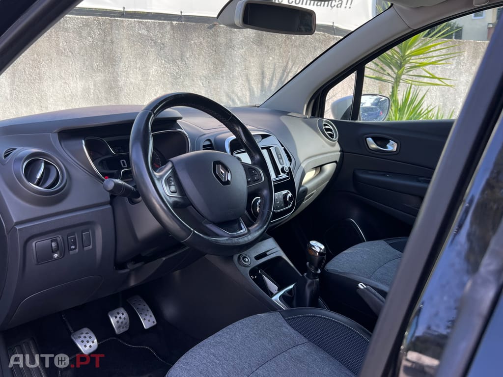 Renault Captur Intense