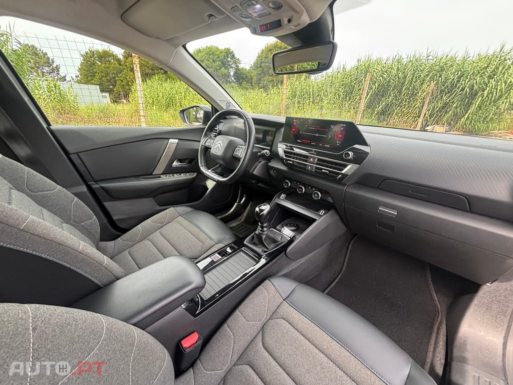 Citroen C4 1.2 PureTech Shine