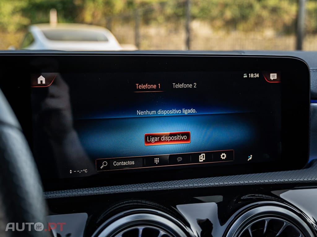 Mercedes-Benz CLA 250 e AMG Line