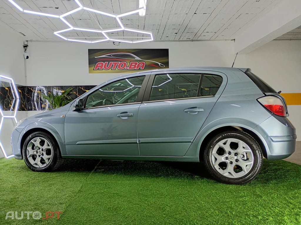 Opel Astra 1.7 CDTI Cosmo M5