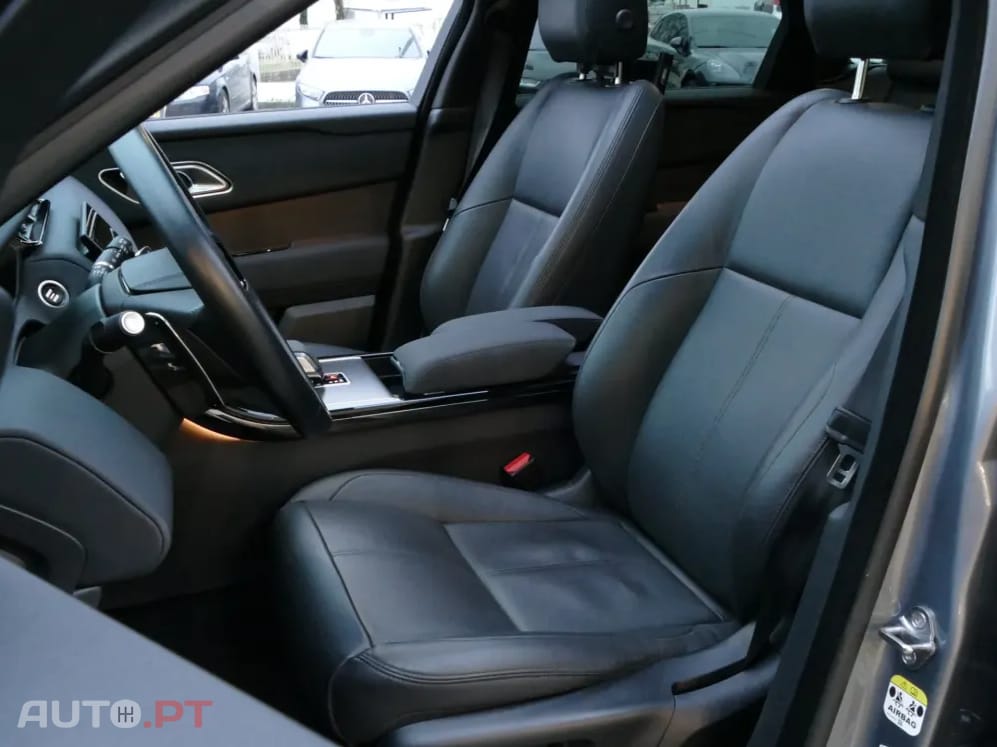 Land Rover Velar 2.0 P400e AWD Dynamic SE