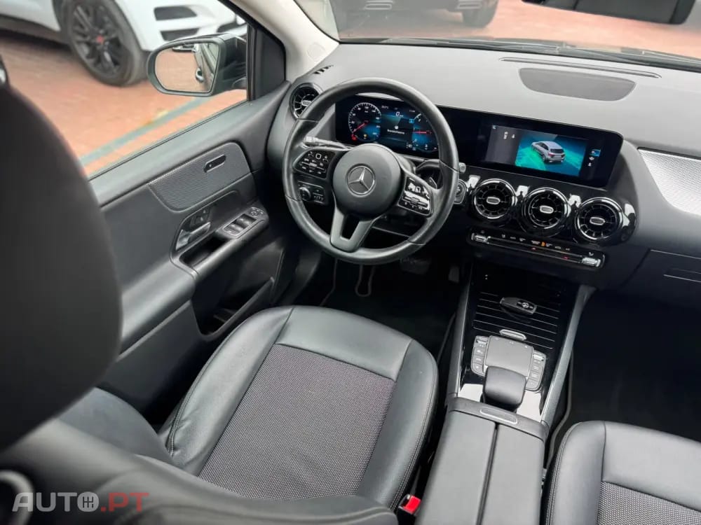 Mercedes-Benz B 200 d 8G-DCT