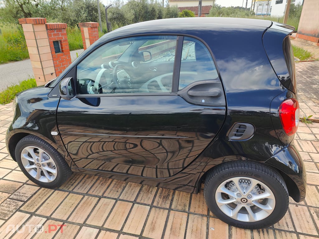 Smart ForTwo 1.0 Passion 71cv / 118€ mês