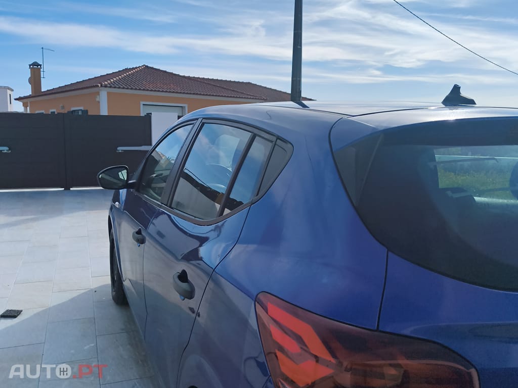 Dacia Sandero Essential Bi-Fuel