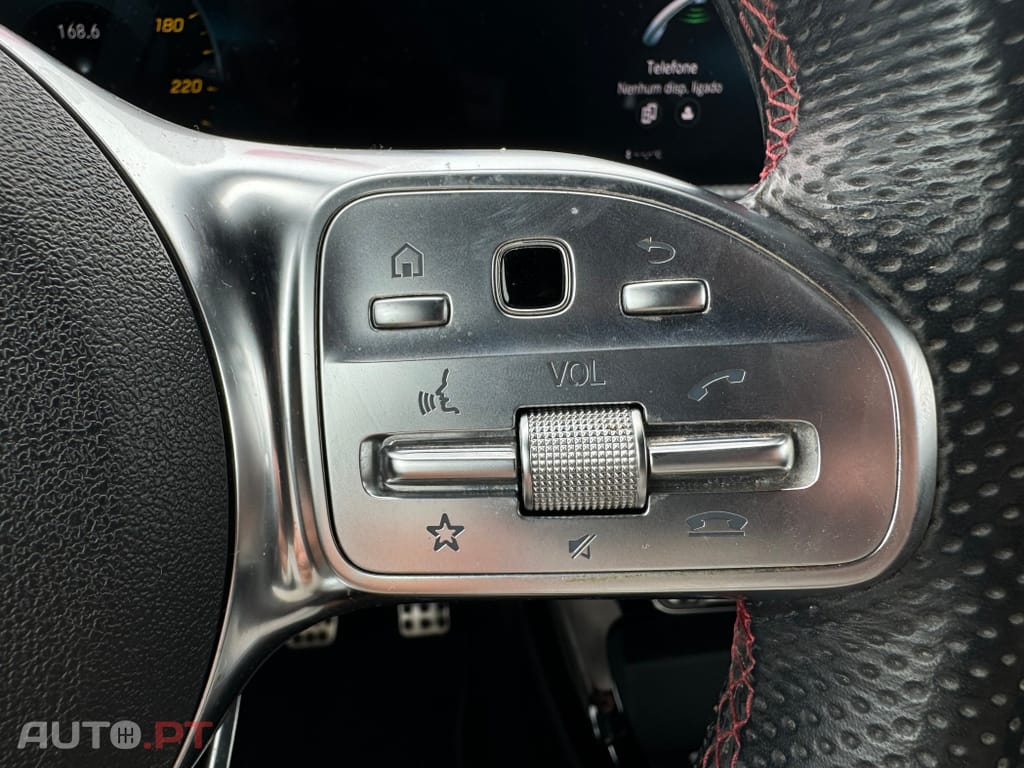 Mercedes-Benz CLA 180 d Shooting Brake AMG Line