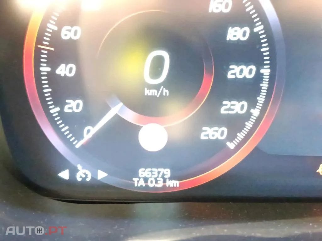 Volvo XC60 2.0 T8 PHEV Inscription AWD