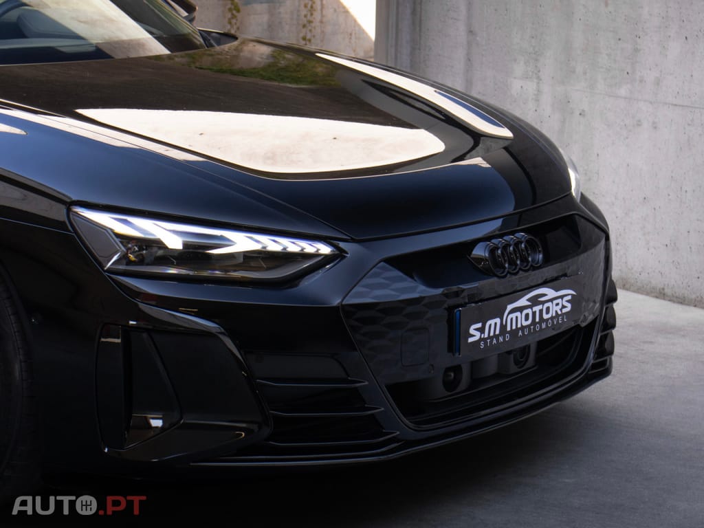 Audi E-Tron GT quattro
