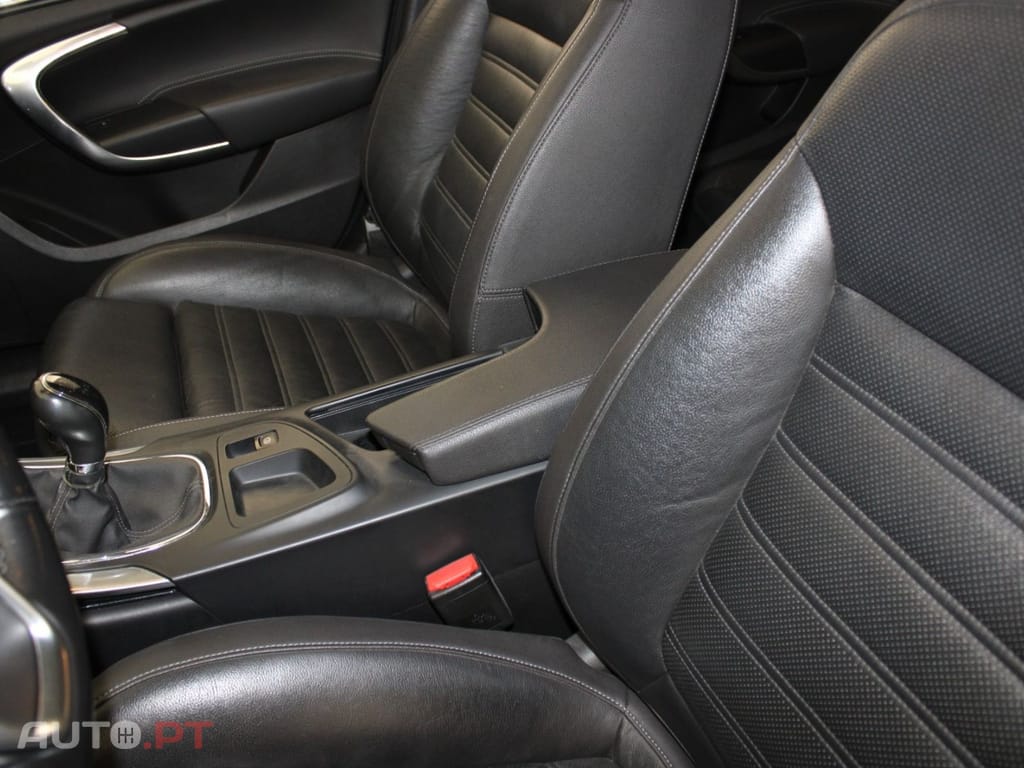 Opel Insignia 1.6 CDTI ECOFLEX I.V.A DEDUTÍVEL