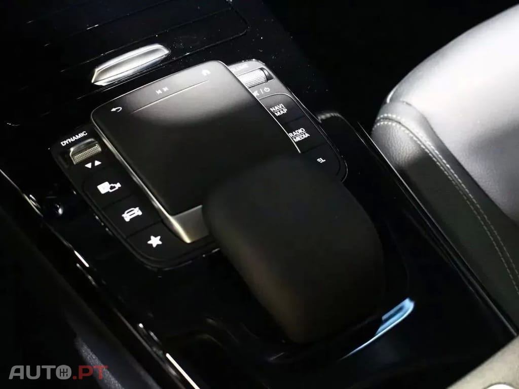 Mercedes-Benz CLA 250 e Progressive