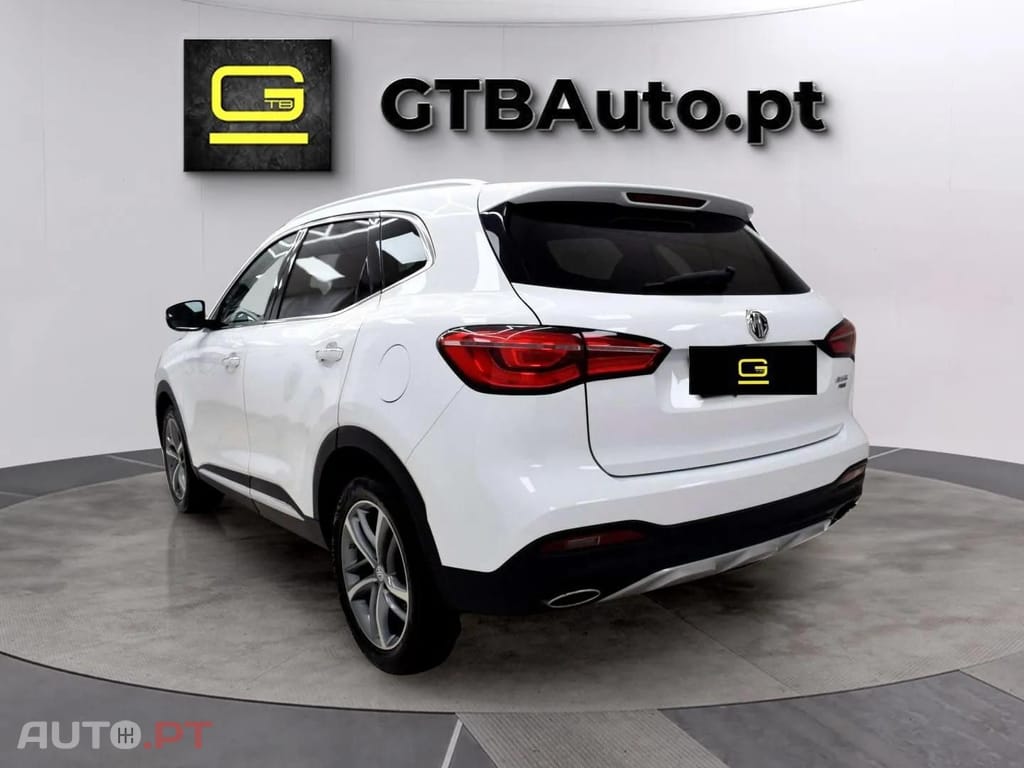 MG EHS 1.5 T-GDI PHEV LUXURY