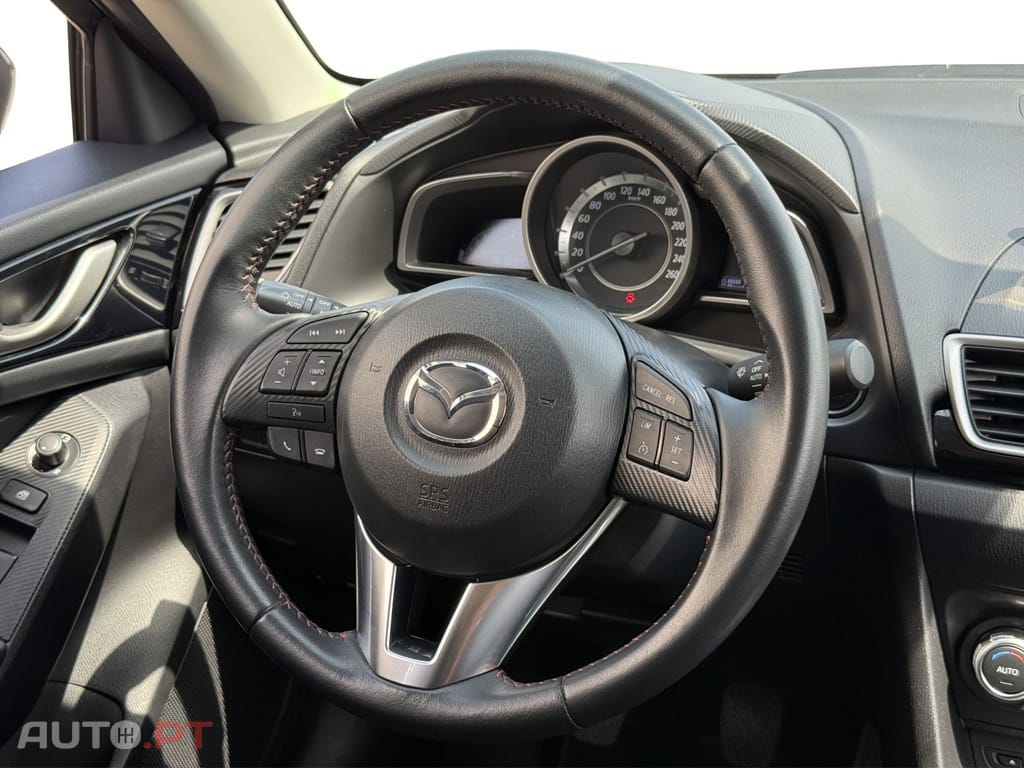 Mazda 3 1.5 Sky-G Evolve HS Navi