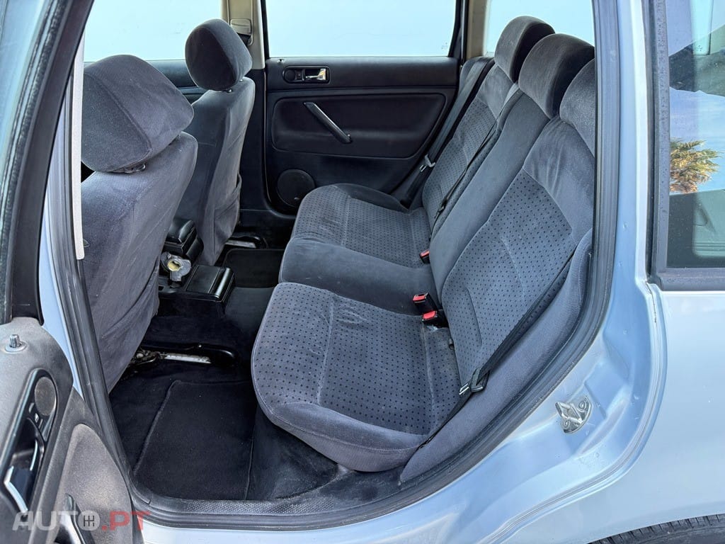 Volkswagen Passat Variant 1.9 TDi Confortline